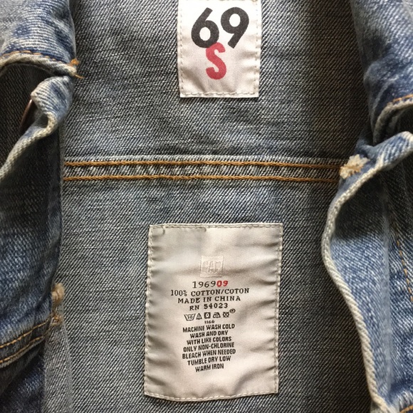 2009 Icon Classic Gap denim jacket - Picture 5 of 8